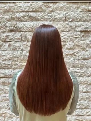 ロング Respia所属・早坂 匠/酸性ストレートのヘアスタイル