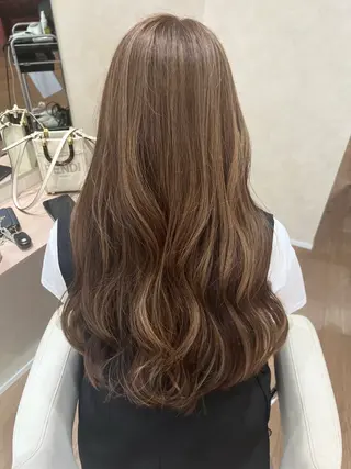 ロング カラー AVANCE. 玉置日向我のヘアスタイル