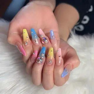 セミロング ネイル nail salon azuのネイルデザイン