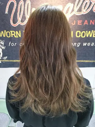 ロング カラー 代表 中島貴志のヘアスタイル