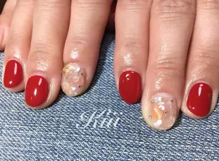ネイル kiii.__ ✴︎*のネイルデザイン