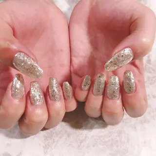 ネイル VIOLUS所属・VIOLUS 関目のネイルデザイン