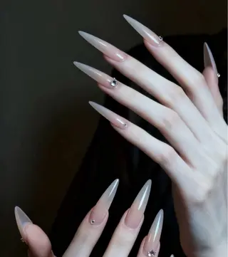 ネイル U.mi Nail Salonのネイルデザイン