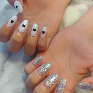 ネイル ジェヌインネイル 河内のネイルデザイン