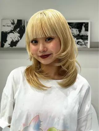 セミロング レイヤー/マツエク 💋𝑨𝑵𝑵𝑨のヘアスタイル