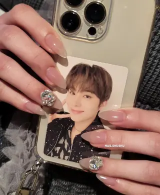 ネイル 3dパーツ/流行り 👧shushu❤️のネイルデザイン