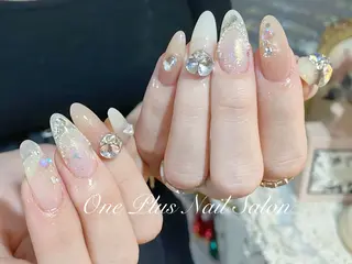 ネイル One Plus Nail Salonのネイルデザイン