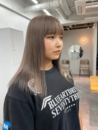 セミロング カラー Neolive Luca　御茶ノ水店所属・透明カラー/韓国風 Subaruのヘアスタイル