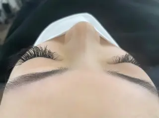 SESUNNY セサニー　SEIRAのマツエク・マツパデザイン