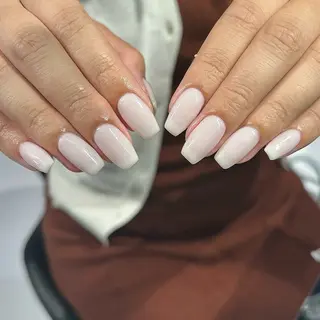 ミディアム CLALA Makoのネイルデザイン