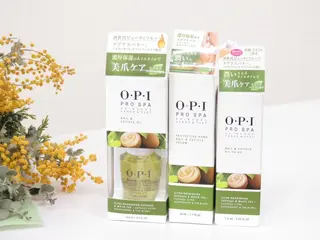 ネイル Regene ARAKIのネイルデザイン