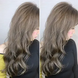 ロング ブリーチなしダブル/ レイヤーカット 小棹のヘアスタイル