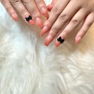 ネイル Aulu'bネイル ボディージュエリーのネイルデザイン