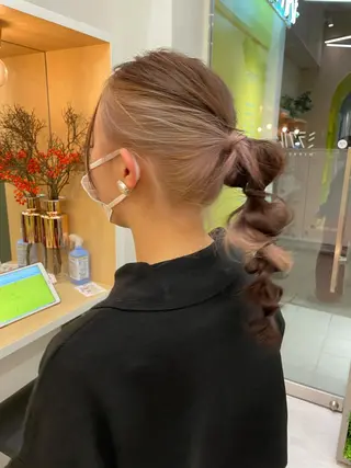 ロング カラー ヘアアレンジ 8HAIR / MAYUのヘアスタイル