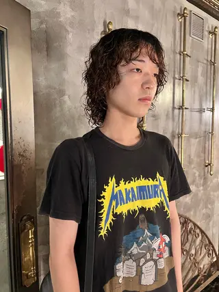 ミディアム パーマ メンズ haco＋所属・圧倒的デザイン力 店長🎨RENAのヘアスタイル