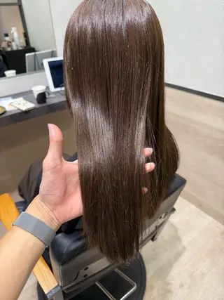 セミロング カラー 有田裕真 【ブリーチカラー】のヘアスタイル