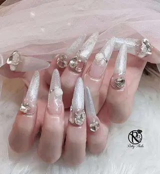 カラー ZIN RUBYNAILのネイルデザイン