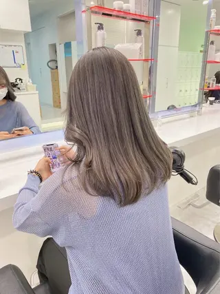 ロング カラー ヘアアレンジ トレンドモテカラー 🩷色落ちまで可愛くのヘアスタイル