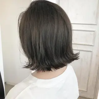 ミディアム カラー 榎園 由美のヘアスタイル