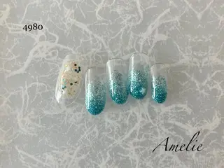 ネイル 浅野 綾のネイルデザイン