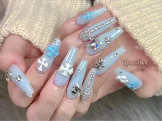 ネイル Dark honey スカルプ専門原宿店のネイルデザイン