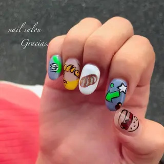 ネイル Gracias. rieのネイルデザイン