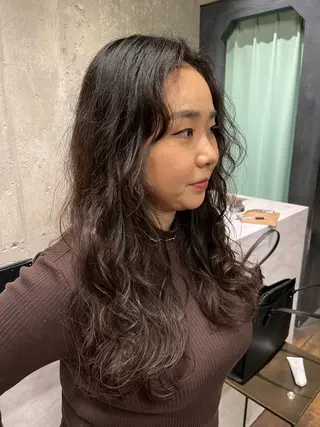 ロング パーマ フクシマ ココのヘアスタイル