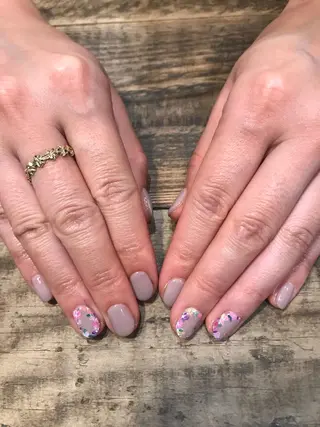 ネイル 佐藤  悠子のネイルデザイン