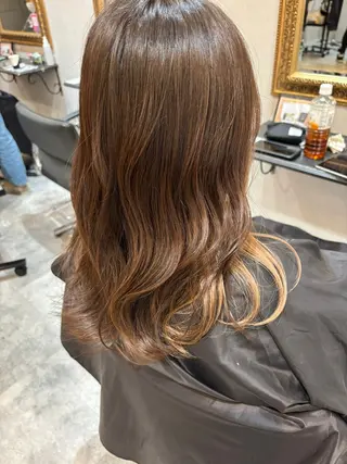 ミディアム カラー 頭浸浴×似合わせ HolyGrailのヘアスタイル