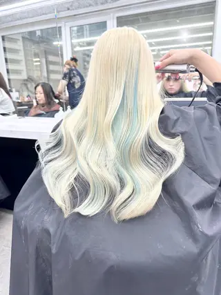 セミロング カラー ❄️💛エクステ ブリーチ❄️yukiのヘアスタイル