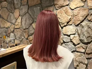 セミロング 小玉 唯依のヘアスタイル