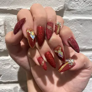 ネイル 矢崎 千春のネイルデザイン