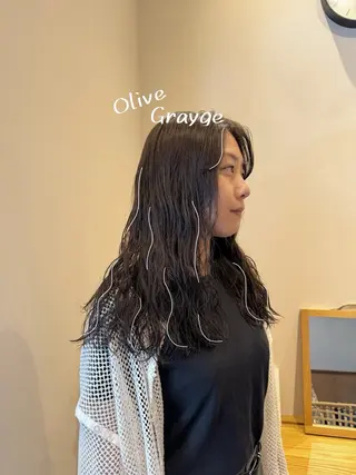 セミロング カラー パーマ ENIF　大島 芽生のヘアスタイル