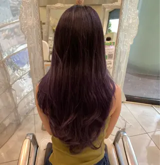 カラー 磯谷 怜寿のヘアスタイル