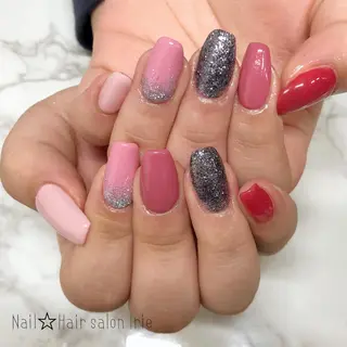ネイル Hair salon Irie所属・與儀 知佳のネイルデザイン