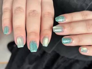 ネイル アウリイ三佐店所属・アウリイ 三佐店のネイルデザイン