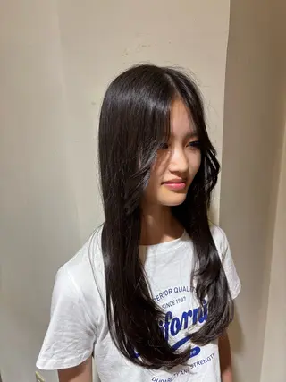 ロング 椛山 美桜のヘアスタイル