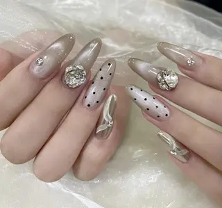 ネイル 🍑 momo_nailのネイルデザイン