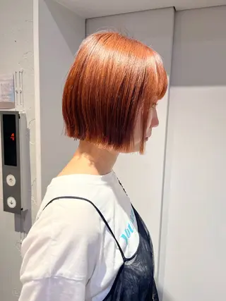 ミディアム カラー オタク美容師🛍/ 酸性ストレート/艶髪のヘアスタイル