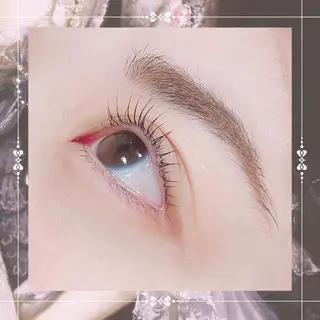 マツエク・マツパ MAISON DE BEAUTE 箕面店所属・銘苅 奈菜美のマツエク・マツパデザイン