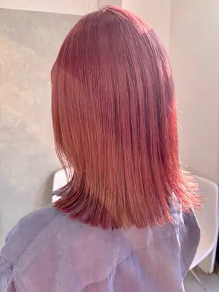 ミディアム カラー 中嶋 佳穂のヘアスタイル