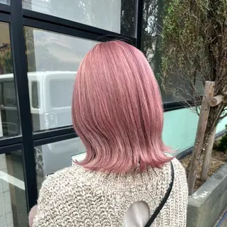 セミロング 夏向/ハイトーン /パーマのヘアスタイル