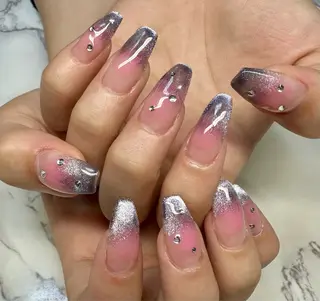ネイル M.N_ nailのネイルデザイン