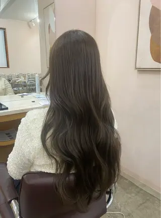 カラー CUEON.ciea所属・君島 花楓のヘアスタイル