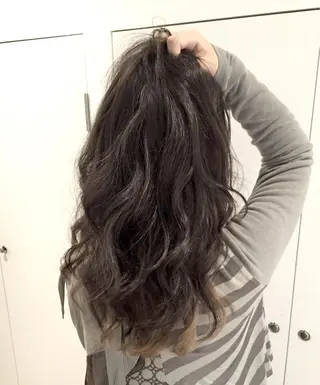 ミディアム セミロング ロング カラー due hair 京都駅前店 MILBON オージュア認定サロン【デューヘアー】所属・ハイトーンブリーチ 土坂 由志【京都】のヘアスタイル