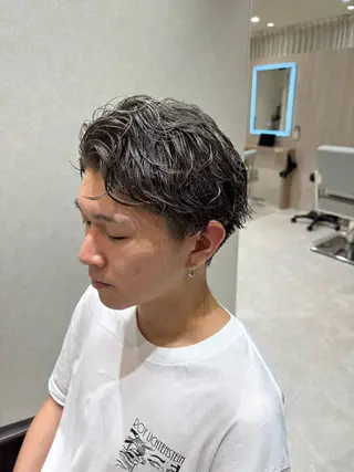 ショート カラー メンズ メンズヘア特化 廣田和也のヘアスタイル