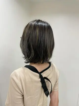 ショート カラー akane .のヘアスタイル