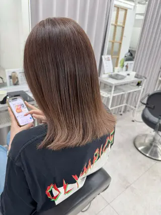 セミロング カラー 髪質改善×大人可愛い 艶髪🫧ダイトのヘアスタイル