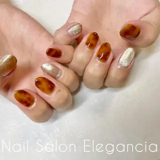 カラー ネイル Elegancia. Hiromiのネイルデザイン