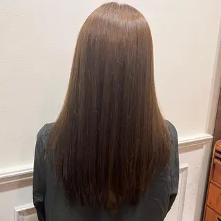 ロング カラー よしだ しおりのヘアスタイル